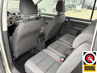 Volkswagen Touran 2014 - 1.2 TSI Easyline BlueMotion изображение 7