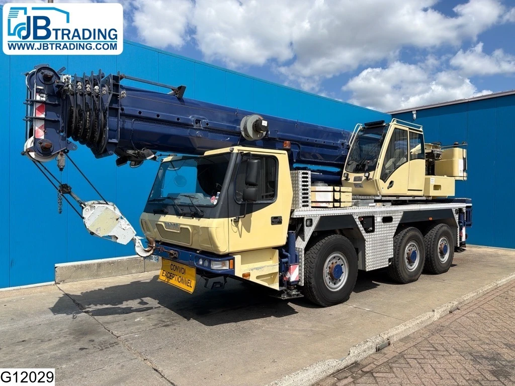 Grove 2012 - GMK3055 6x6, 55.000KG, 42 meter Bild 1