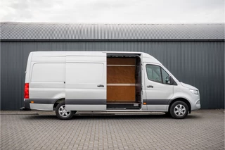 Mercedes-Benz Sprinter 2023 - 315 CDI RWD L3H2 | ZGAN | Automaat | 1e Eigenaar | Camera | Carplay | Cruise | Mbux | Climatronic image 7