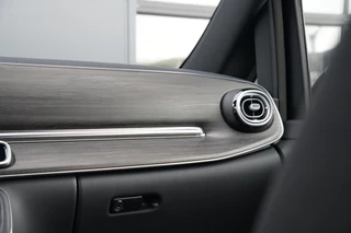Mercedes-Benz V-Klasse 2024 - 300d 4-MATIC Extra Lang Avantgarde DC 237pk - 360 Cam - Multibeam - Burmester - Elektrische schuifdeuren - Rijklaar afbeelding 62