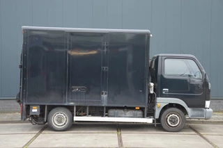 Nissan Cabstar 2003 - E 95.28-290 2.7TD Dhollandia Laadklep obrazek 10
