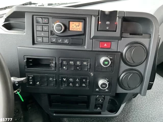 Renault 19 2017 - C 460 Euro 6 8x4 Palfinger Tonmeter laadkraan image 16