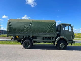 Mercedes-Benz 1017 4X4 ex army reconditioned 1987 - N/A image 4