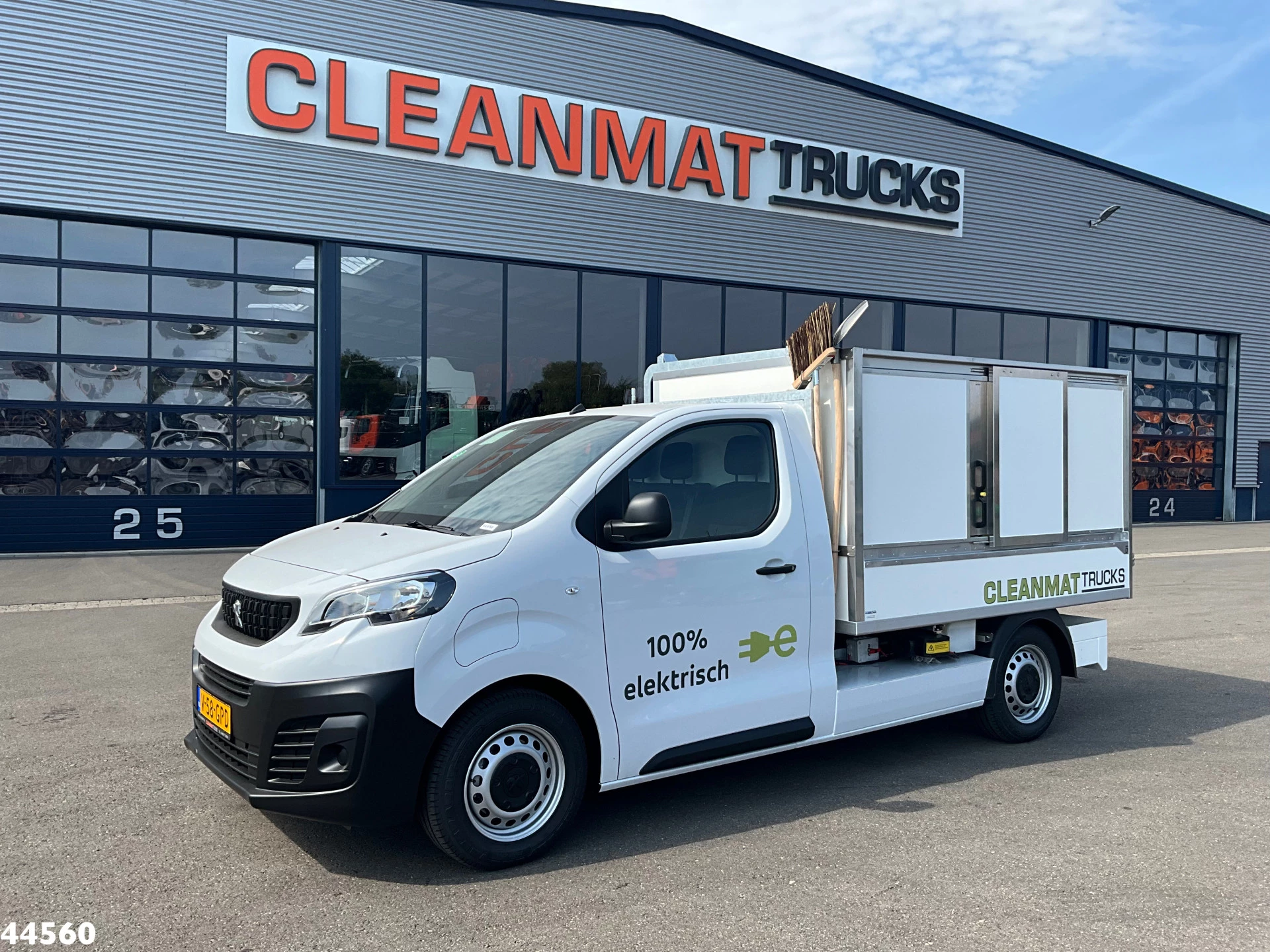 Peugeot e-Expert 2024 - 100% elektrisch kippende zijlader obrázek 3