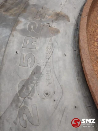 Bridgestone N/A - Occ industrieband Bridgestone 29.5R25 image 6
