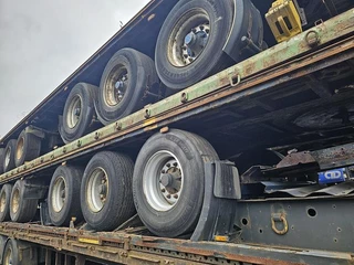 Van Hool 3B073 |3 AXLE FLATBED  | STACK OF 5 SEMITRAILERS | ALL BPW DRUM 2009 - N/A image 2