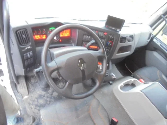 Renault D 2020 - 210 FRIGO MANUAL GEARBOX immagine 8