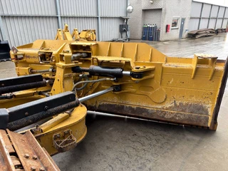 Cat N/A 2020 - D5 LGP image 17