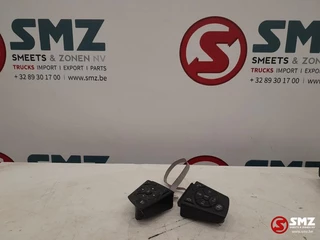Mercedes-Benz N/A 2019 - Occ stuurwielschakelmodule Mercedes immagine 1