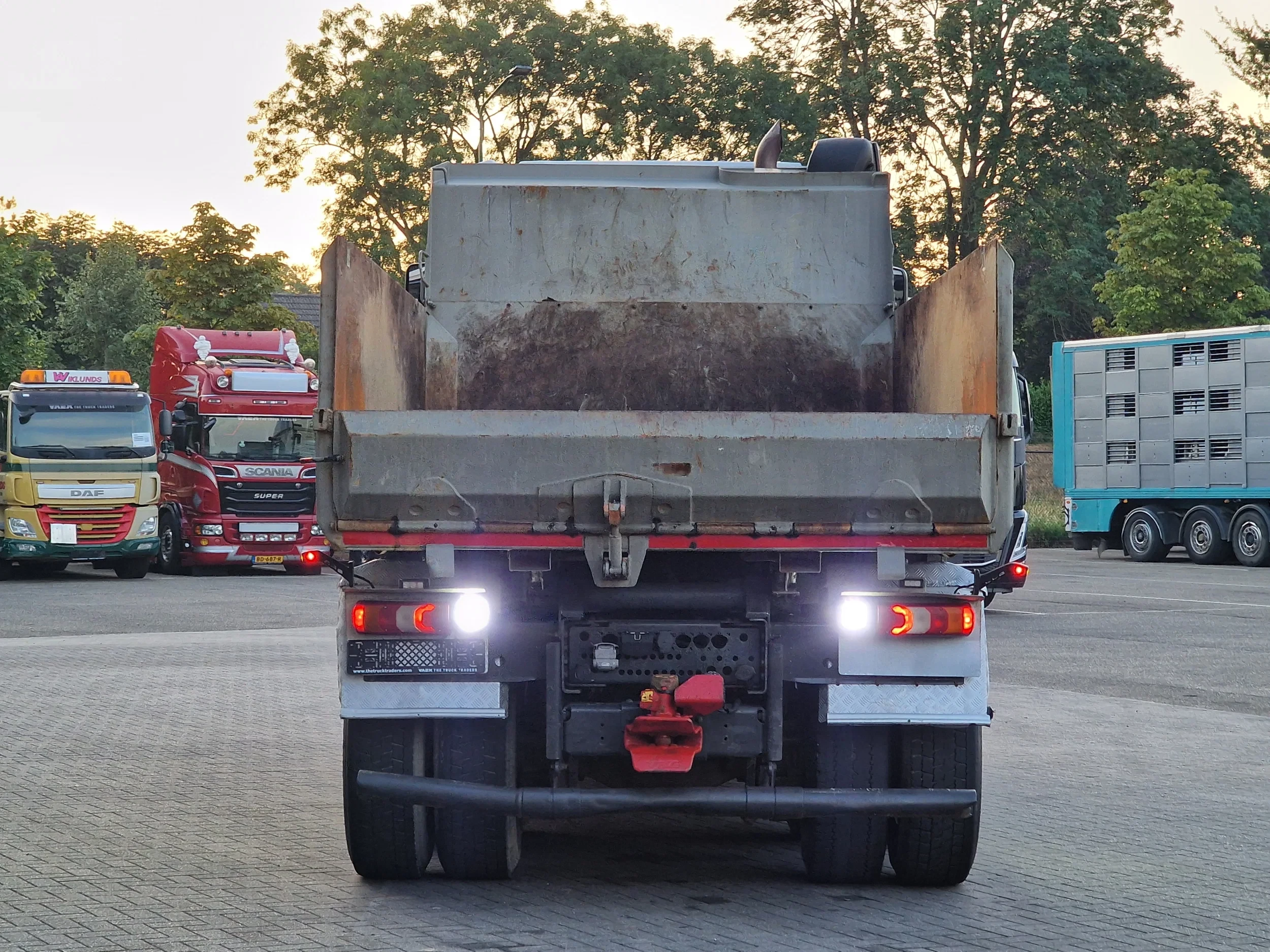Mercedes-Benz Arocs 2658 2016 - 6X4 - Steel / Steel - retarder - WB330 afbeelding 12