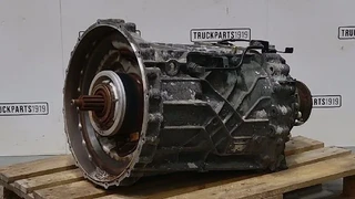 ZF - Gearbox & Clutch Parts Versnellingsbak 12TX2210TD Tra te koop