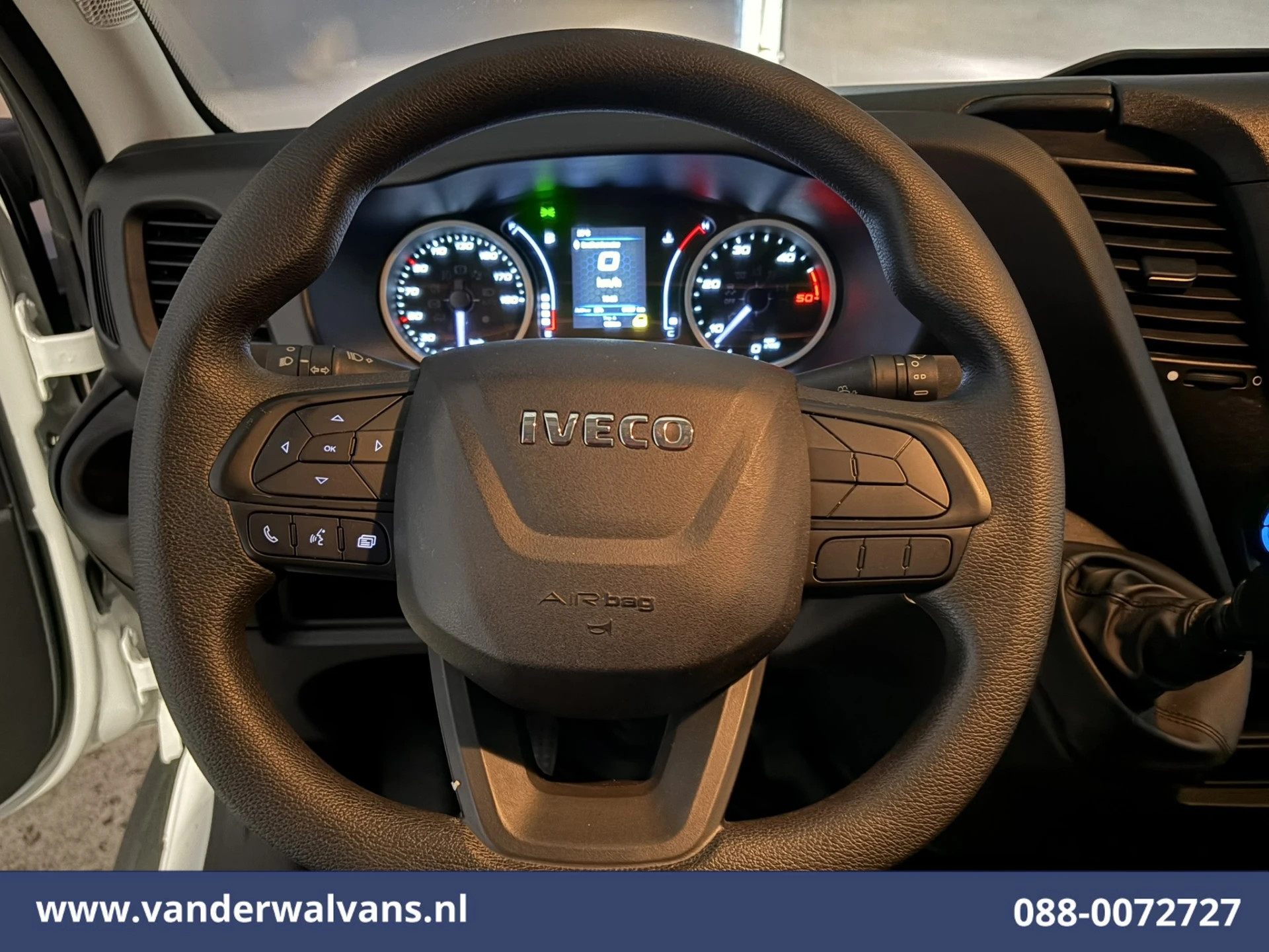 Iveco Daily 2024 - 35C16H 157pk Bakwagen Laadklep Euro6 Airco | Camera | Bijrijdersbank afbeelding 18