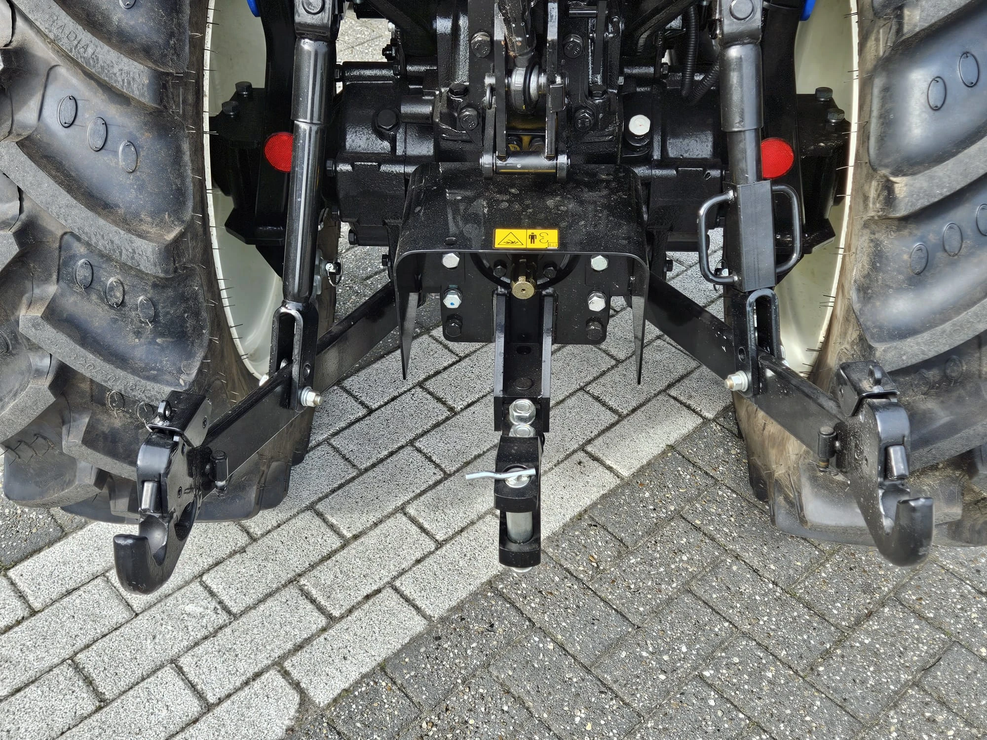 New Holland 2022 - Boomer 35 image 17