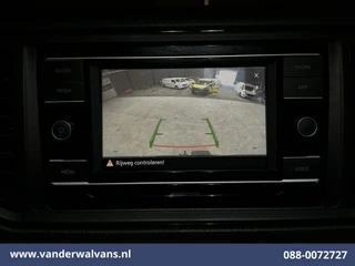 Volkswagen Crafter 2020 - 2.0 TDI 141pk L3H3 L2H2 Euro6 Airco | Camera | Apple Carplay | Cruisecontrol | 3000kg Trekhaak afbeelding 2 miniatuur
