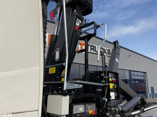 Volvo Volvo FM 460 8x2 Hiab 25 Tonmeter laadkraan 2024 - N/A bild 11