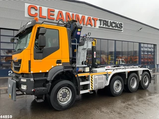 Iveco Trakker 2018 - AD380T41W 8x6 Euro 6 HMF 19 Tonmeter Z-kraan imagem 6