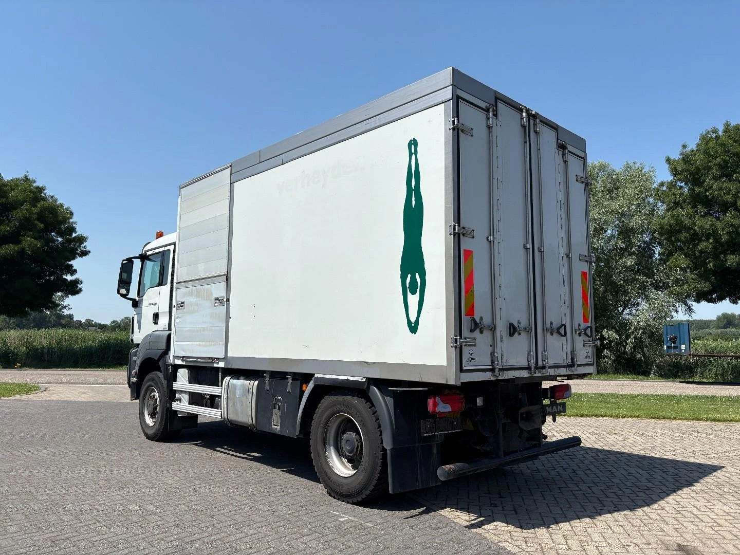 MAN TGS 2011 - 18.400 4X4 Bild 2
