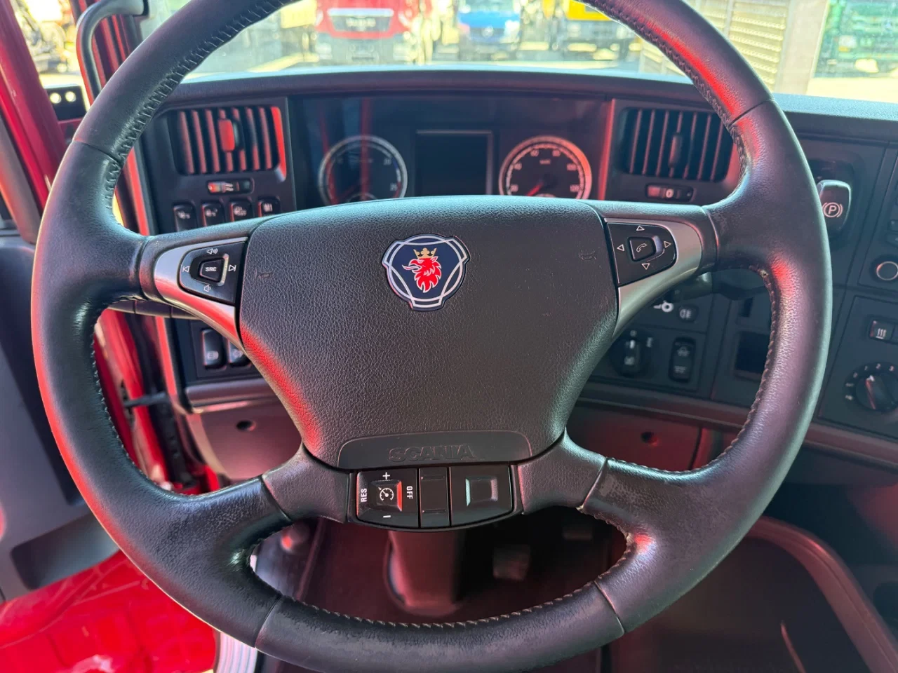 Scania R 2015 - R450 8x2*6 / Euro 6 / Fassi F1100RA.2.26 HE- Dynamic obrázek 23