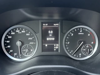 Mercedes-Benz Vito 2022 - 114 CDI AUTOMAAT SPORT / DUBBELE CABINE / L2H1 / 1e EIG. / ECC / CRUISE / CAMERA / LED / TREKHAAK / ACHTERKLEP obrazek 11