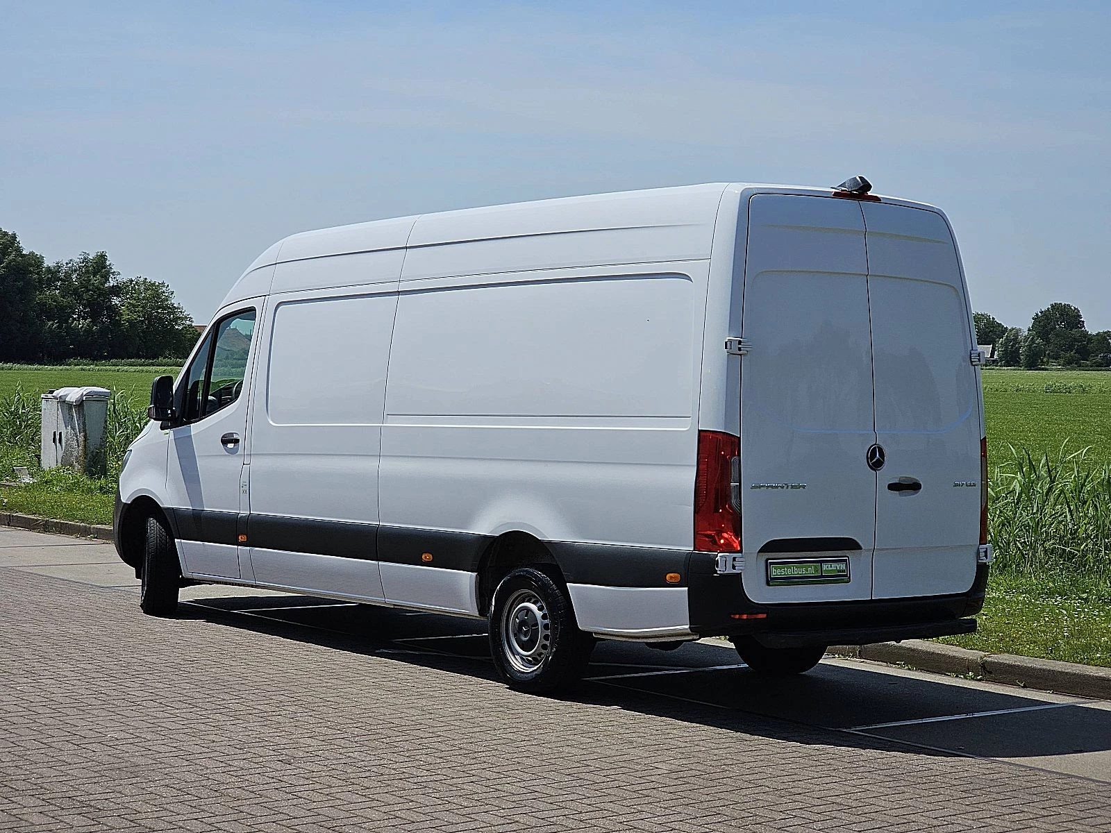 Mercedes-Benz Sprinter 2022 - 317 obrázek 6