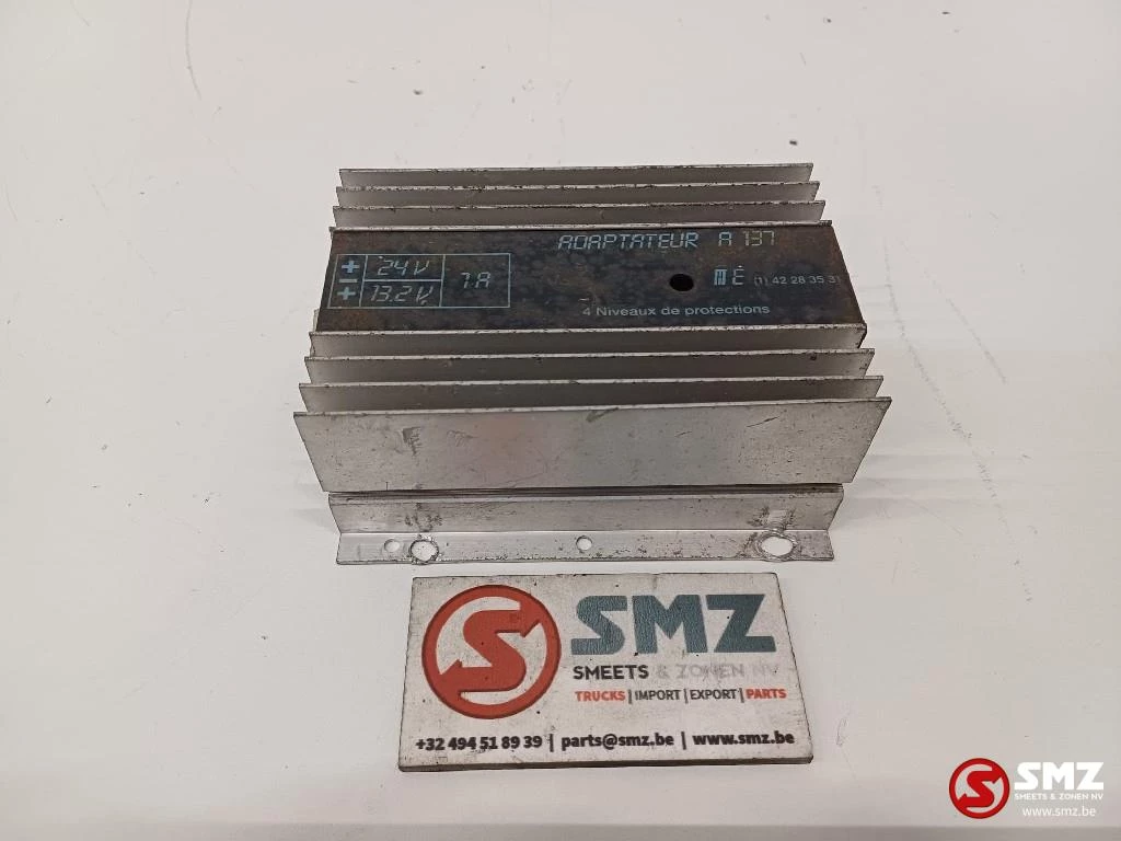 Unic 1987 - Occ spanningsregelaar 24V/13,2V 7A Unic immagine 1