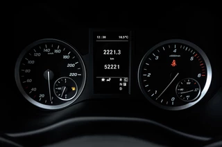 Mercedes-Benz Vito 2023 - 119 CDI | AMG Styling | ILS | Carplay | L+R Schuifdeur | Cruise | Camera afbeelding 17