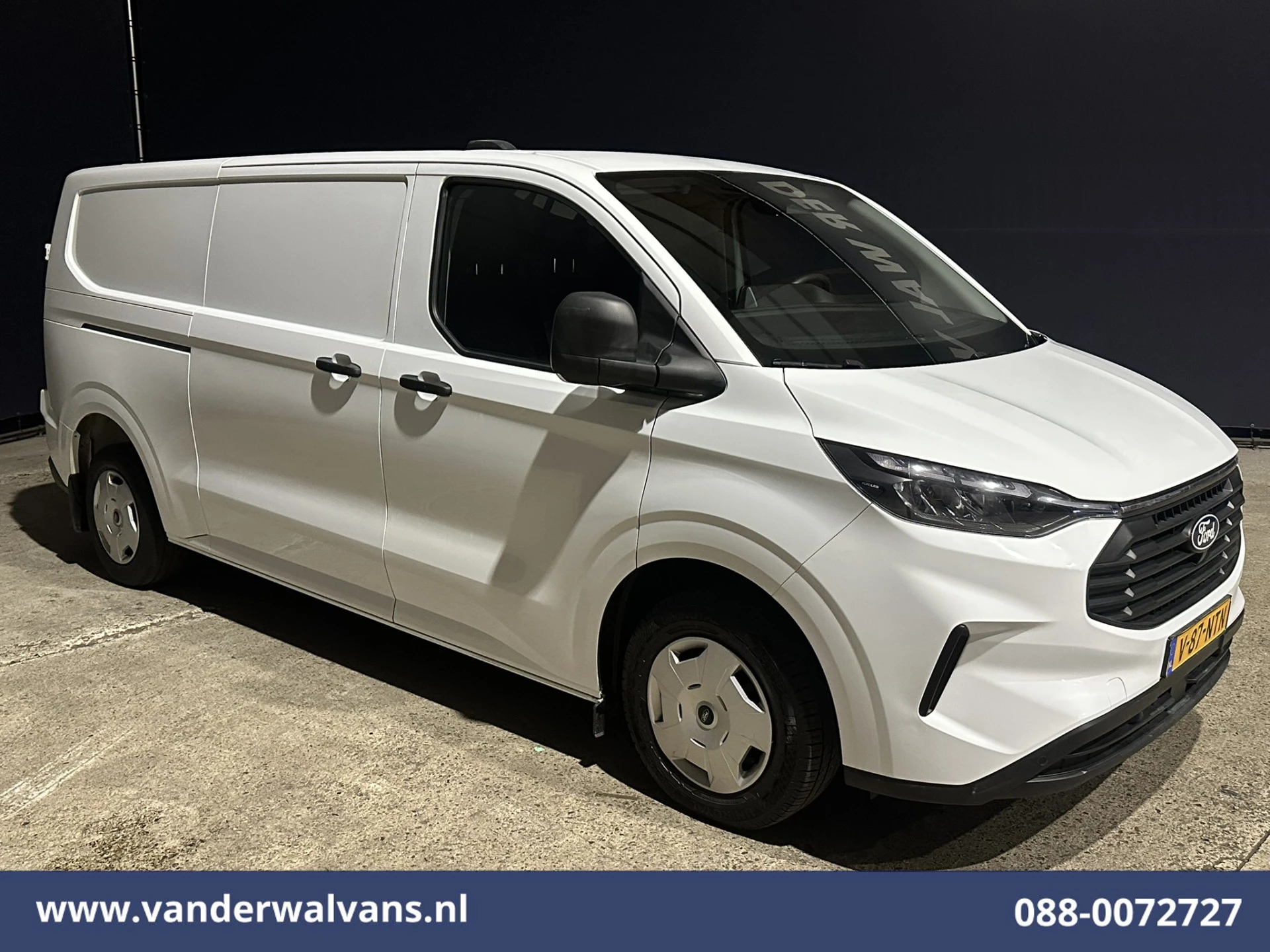 Ford Transit Custom 2024 - 2.0 TDCI 136pk L2H1 Euro6 Airco | Camera | Apple Carplay | Cruisecontrol | LED obrázek 9
