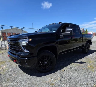 Chevrolet 6.6 V8 Duramax 2026 - Trail Boss image 4