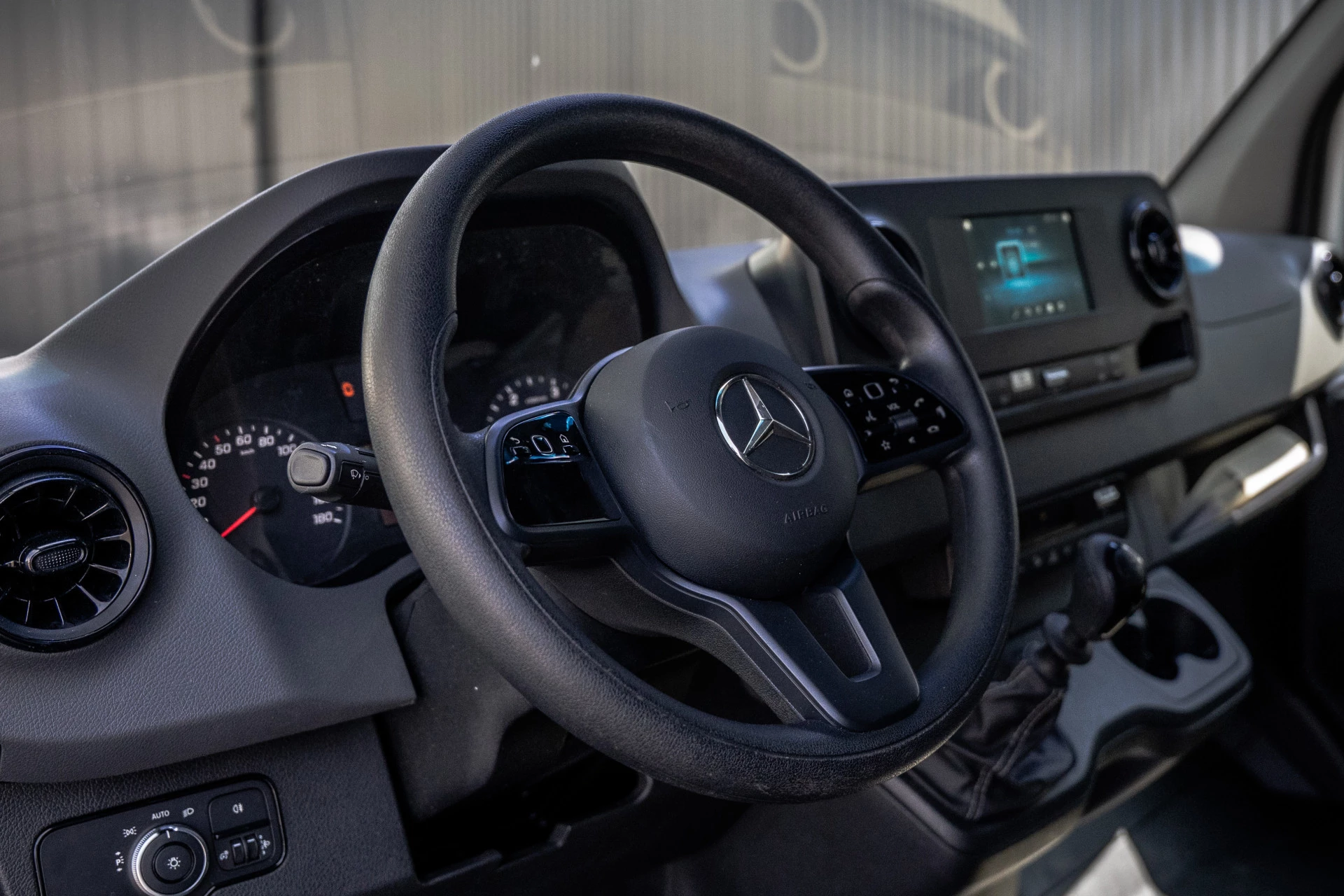 Mercedes-Benz Sprinter 2021 - 311 CDI L2H2 | Volledig Ingericht | Mbux | Camera | Navi | Climatronic obrázek 14