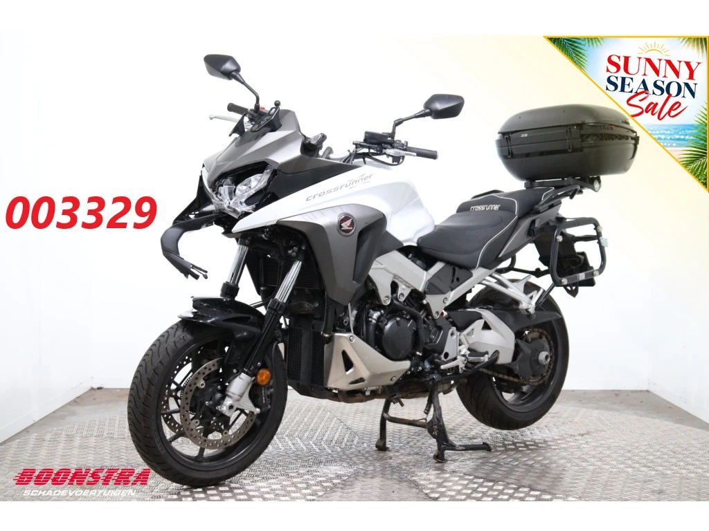 Honda VFR 800 2016 - 800X Crossrunner C-ABS Heizgriffe 15.956 km! image 1