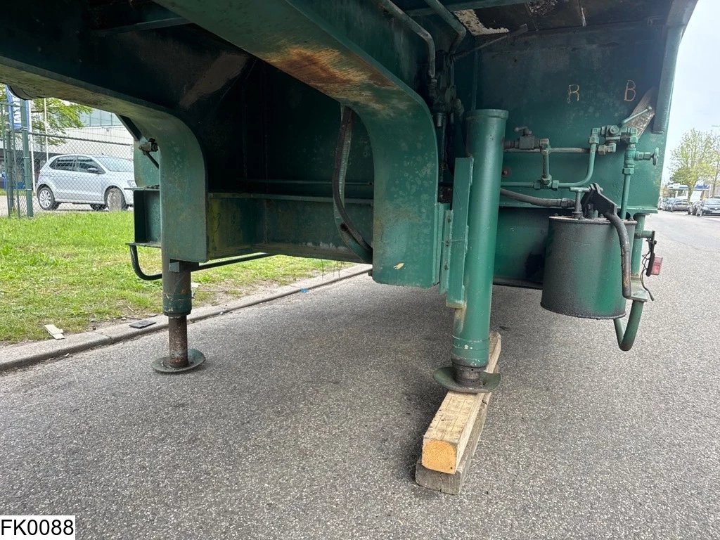 Kaiser 1982 - Lowbed Steel suspension afbeelding 9