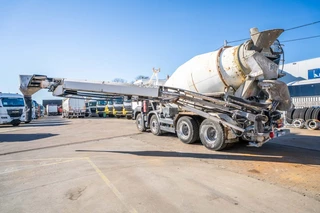 MAN TGS 2013 - 32.360 BB+LIEBHERR 8m3+TAPIS THEAMS 12m obrazek 5