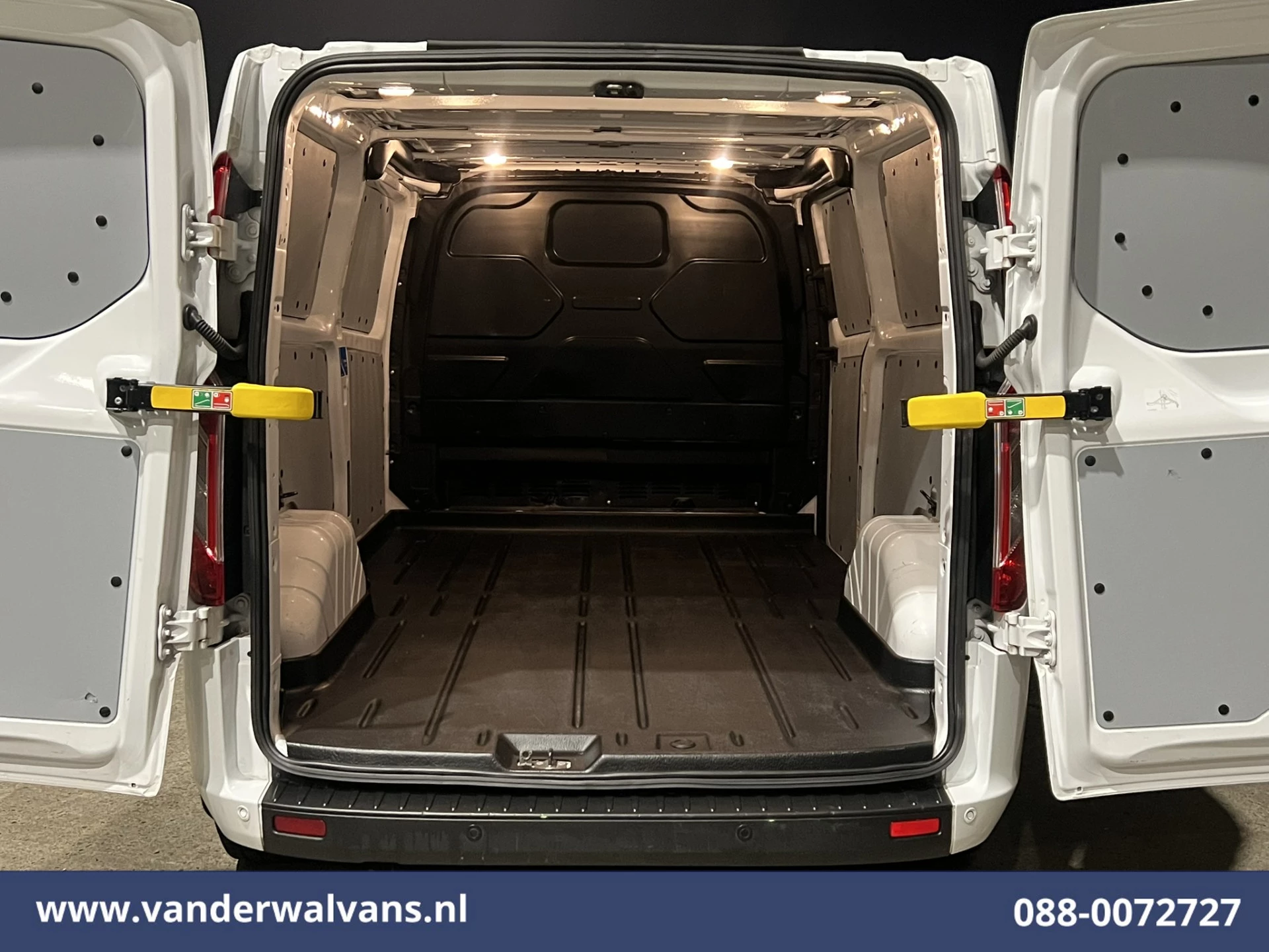 Ford Transit Custom 2023 - 2.0 TDCI 131pk L2H1 Euro6 Airco | Apple Carplay | Android Auto | LED | Cruisecontrol imagen 13