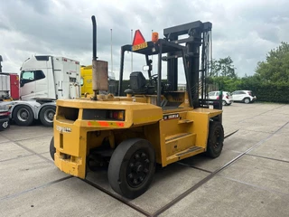 Caterpillar DP100 2002 - VORKVERSTELLERS +SIDE SHIFT obrazek 9