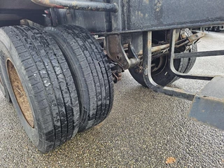 Pacton 2126 C 2  STEEL SUSPENSION DOUBLE TIRES DRUM BRAKES. 1978 - N/A imagen 10