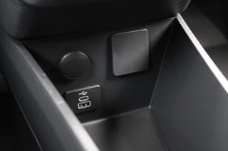 Ford E-Transit Courier 2025 - Trend 44 kWh 136pk - Stoel/Stuurverwarming - Camera - Cruise - Carplay/Android - Rijklaar zdjecie 36