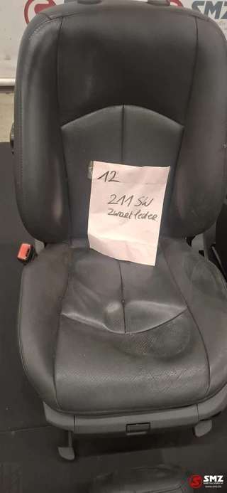 Mercedes-Benz N/A - Occ set stoelen leder W211 SW Mercedes bild 4