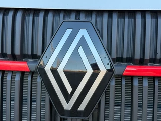 Renault Master 2026 - Red Edition E-TECH L3H2 NIEUW/ VOORRAAD / 22kW boardlader zdjecie 25