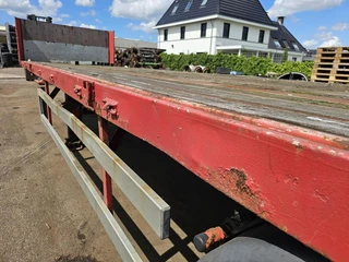 Renders ROC 12.27 | 3 AXLE FLATBED | HARWOODEN FLOOR | TWISTLOCKS 40 FT. |MB DISC 2002 - N/A obrazek 33