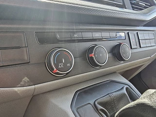 Volkswagen Transporter 2024 - 2.0 TDI obrazek 9