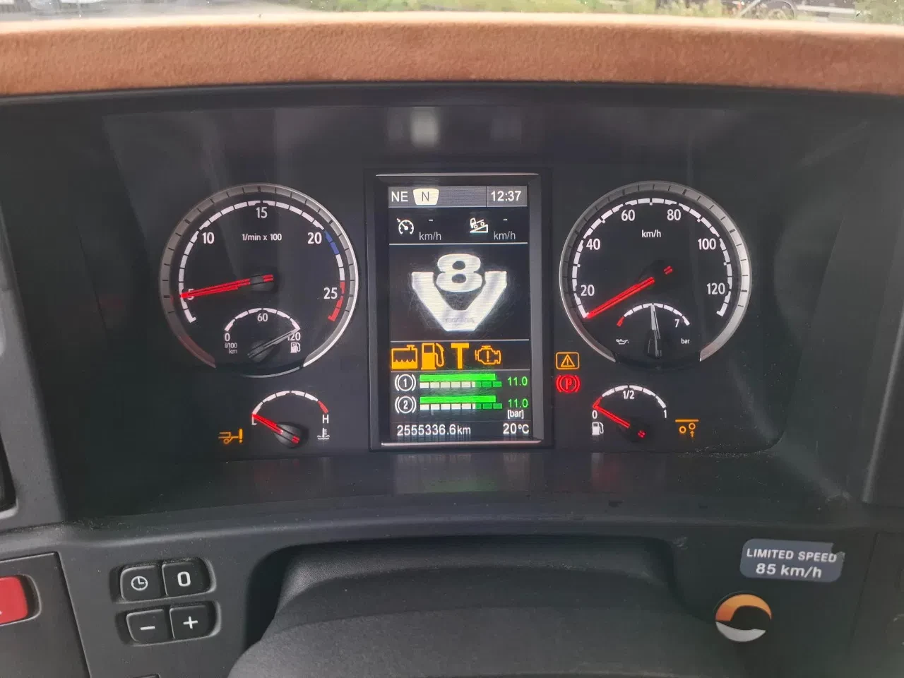 Scania R 2014 - R580 V8 / RETARDER / LIFT+LENKACHSE / FULL-AIR / PLATFORM 2000 KG / LEATHER / AIRCO / AUTOMATIC / EURO-6 / 2014 immagine 21