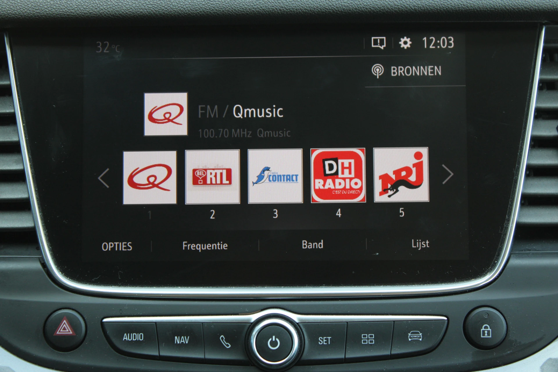 Opel Grandland X 2019 - 1.2 Turbo 130pk Innovation AGR LEDER NAVI CAMERA CARPLAY 19'' TREKHAAK afbeelding 26