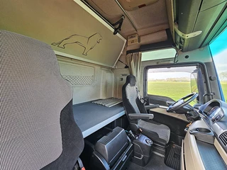 MAN TGX 2017 - 18.460 bild 16