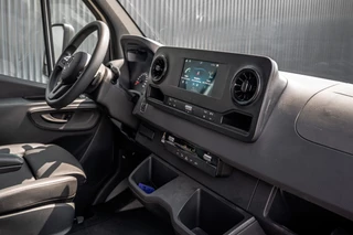 Mercedes-Benz Sprinter 2024 - 519 CDI | 190PK | Automaat | Nieuw | Luchtvering | LED | Cruise | Carplay | Mbux | Navi | Climatronic obrazek 2