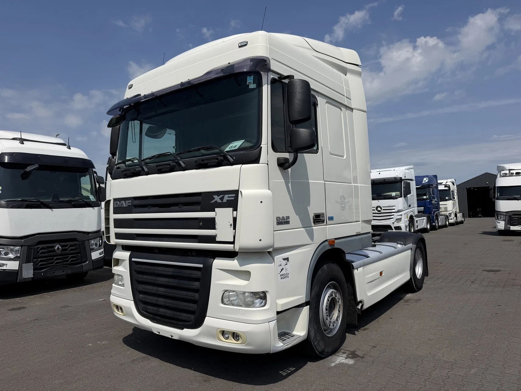DAF XF 105.460 2013 - Spacecab Euro 5 Retarder afbeelding 1