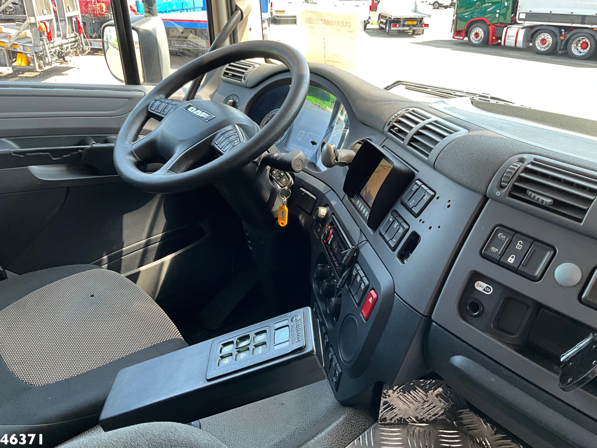 DAF FAG CF 290 Euro 6 Zoeller 17m³ Just 176.816 km ! 2016 Bild 12