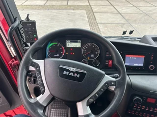 MAN TGX 2016 - 33.560 bild 18