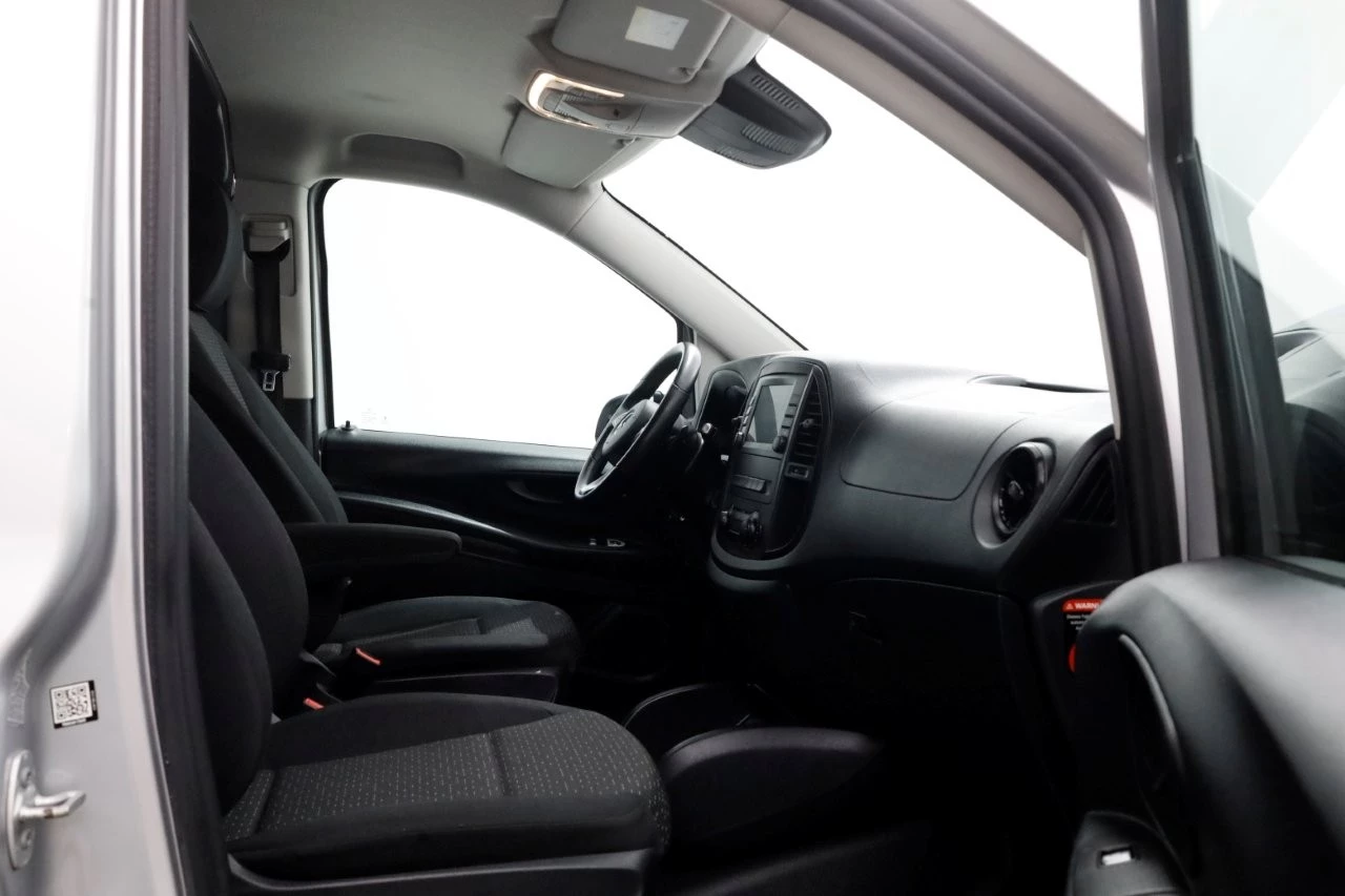 Mercedes-Benz Vito 2022 - 114 CDI 136pk Compact 9G Automaat 2x Schuifdeur/LED/Camera/Navi/Inrichting 05-2022 imagem 5
