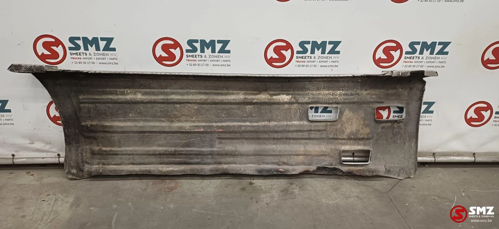 Mercedes-Benz - Occ set sideskirts links + rechts Mercedes SK obrázek 2