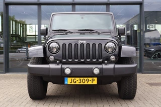 Jeep Wrangler 2011 - 3.8i V6 4x4 JK 2 drs / Automaat / Hardtop / Trekhaak image 8